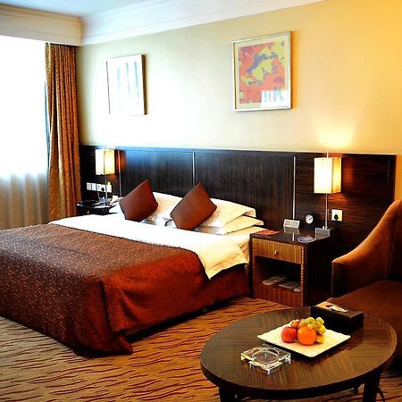 Yuanchenxin International Hotel Пекин Екстериор снимка