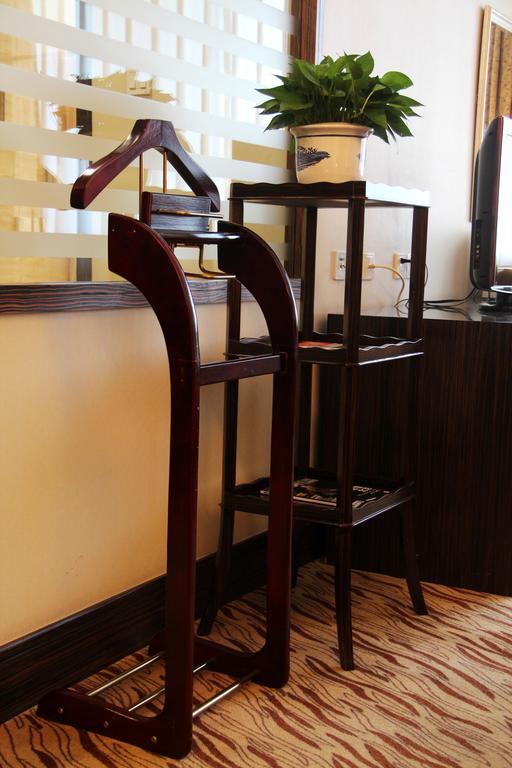 Yuanchenxin International Hotel Пекин Екстериор снимка