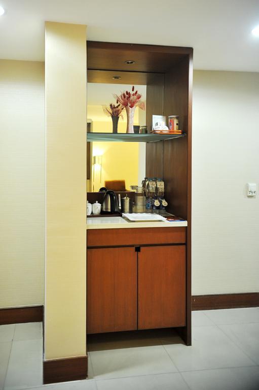 Yuanchenxin International Hotel Пекин Екстериор снимка